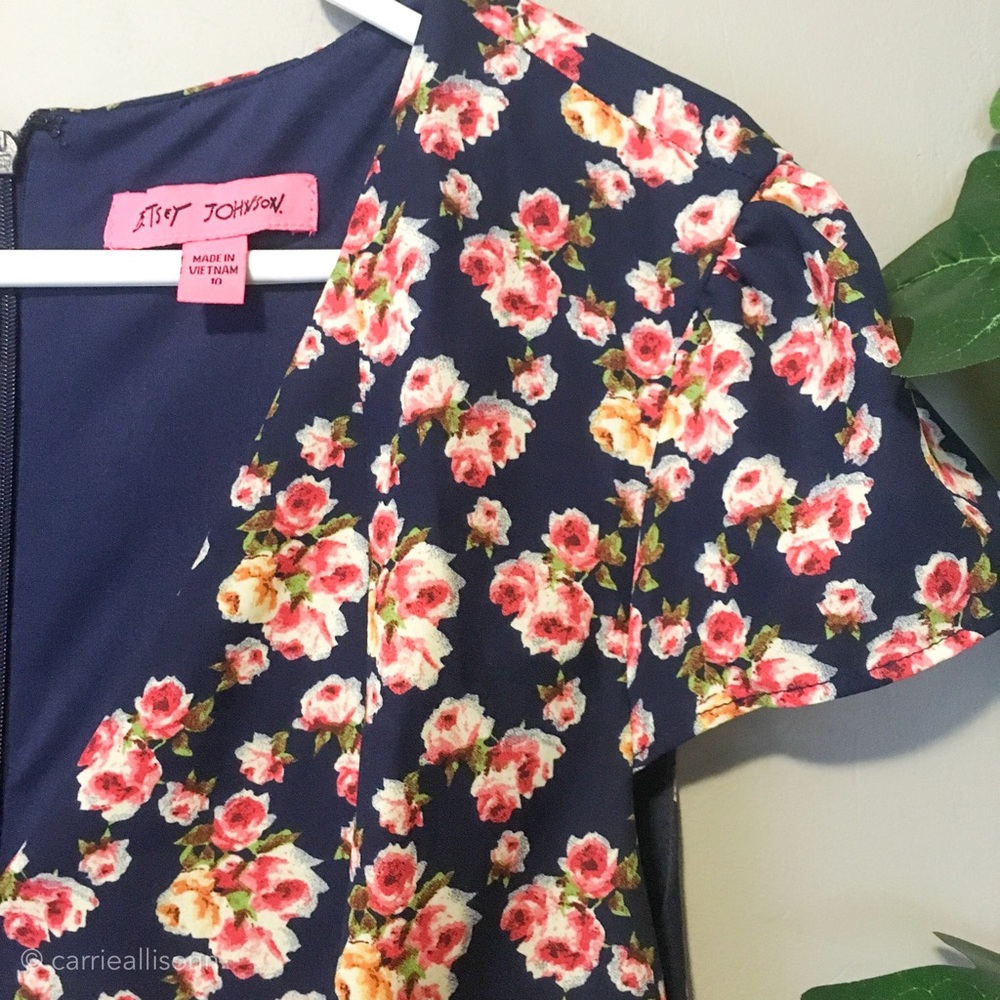 BETSEY JOHNSON Navy Printed Floral Dress - Picture 4 of 8
